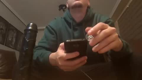 Snapshot of rubenadell chatting on 03-10-25, 01:45 Dechill22 online show from 03-10-25, 01:45