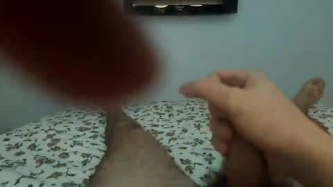 Snapshot of rubenadell chatting on 02-18-26, 10:11 Dechill22 online show from 02-18-26, 10:11