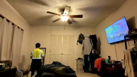 Snapshot of rubenzaragosa09 chatting on 05-18-26, 12:11 rubenzaragosa09 online show from 05-18-26, 12:11
