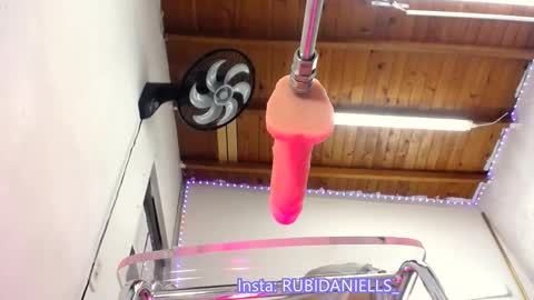 Daniells online show from 10-16-25, 11:44