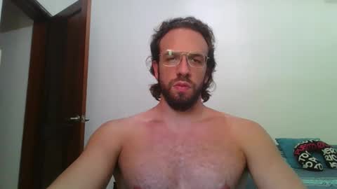 Snapshot of rubio121 chatting on 05-15-26, 05:53 rubio121 online show from 05-15-26, 05:53