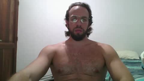 Snapshot of rubio121 chatting on 05-27-26, 10:40 rubio121 online show from 05-27-26, 10:40