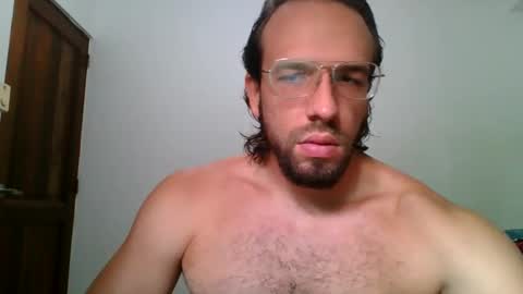 Snapshot of rubio121 chatting on 06-01-26, 02:08 rubio121 online show from 06-01-26, 02:08