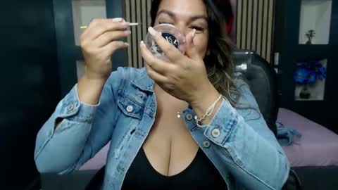 Snapshot of ruby_jimenez19 chatting on 11-04-25, 12:43 Ruby Jimenez online show from 11-04-25, 12:43