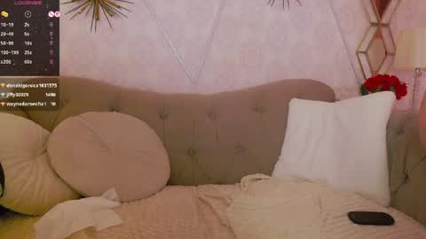  Ruby Divine online show from 04-11-26, 07:45