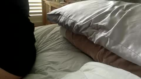 Snapshot of rubyhill99 chatting on 02-06-26, 10:35 rubyhill99 online show from 02-06-26, 10:35