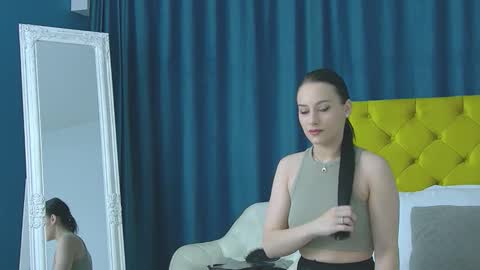 Snapshot of rubyhills chatting on 02-06-26, 05:45 Ruby online show from 02-06-26, 05:45