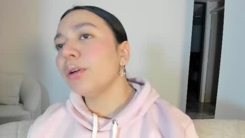 Snapshot of rubyhlowe chatting on 06-15-26, 04:04 RUBY online show from 06-15-26, 04:04