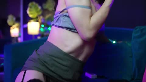  Ruby  online show from 10-25-25, 10:59