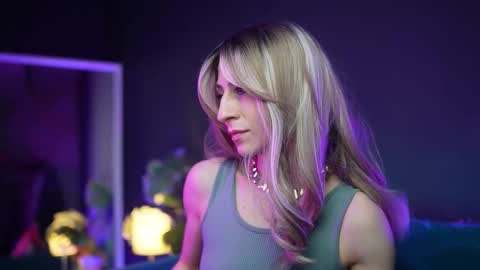 Snapshot of rubyrya chatting on 02-27-26, 11:16 Ruby online show from 02-27-26, 11:16