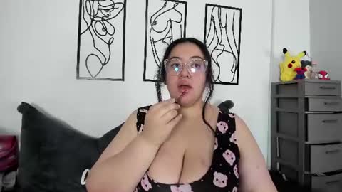 Snapshot of rubyy_24 chatting on 06-11-26, 07:23 I am Ruby online show from 06-11-26, 07:23