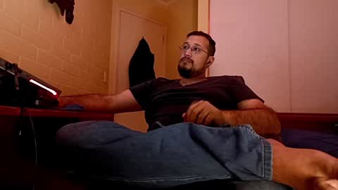 Snapshot of ruck_31 chatting on 12-10-24, 01:00  Ruck  online show from 12-10-24, 01:00