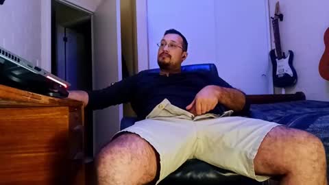 Snapshot of ruck_31 chatting on 10-29-25, 02:14  Ruck  online show from 10-29-25, 02:14