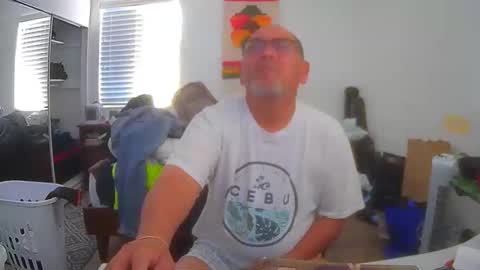 Snapshot of rueltrinidad73 chatting on 05-30-26, 09:01 rueltrinidad73 online show from 05-30-26, 09:01