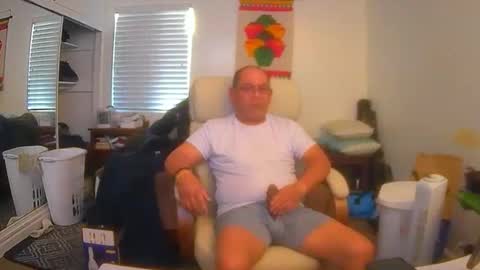 Snapshot of rueltrinidad73 chatting on 06-08-26, 02:34 rueltrinidad73 online show from 06-08-26, 02:34
