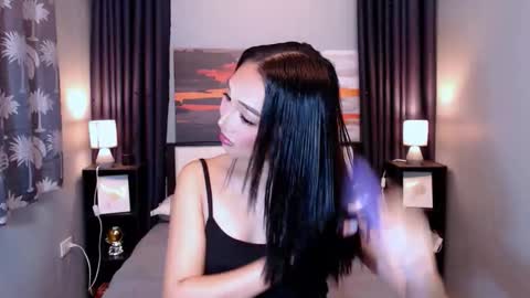 its me Sabel online show from 12-16-25, 12:10