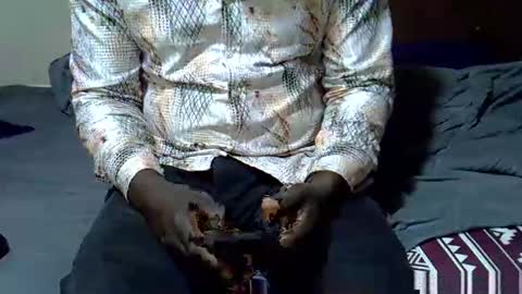 Snapshot of ruffbwoy chatting on 02-10-25, 05:25 Jayden online show from 02-10-25, 05:25