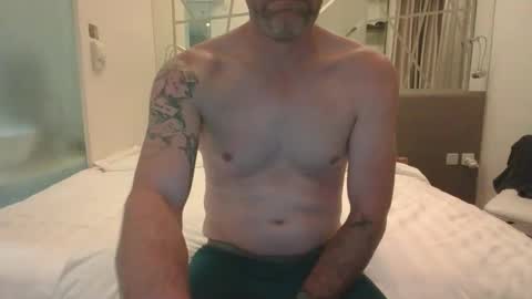 Snapshot of ruinedmyfun chatting on 11-17-25, 11:49 ruinedmyfun online show from 11-17-25, 11:49