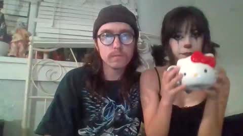 ruinedsistr online show from 11-01-25, 04:36