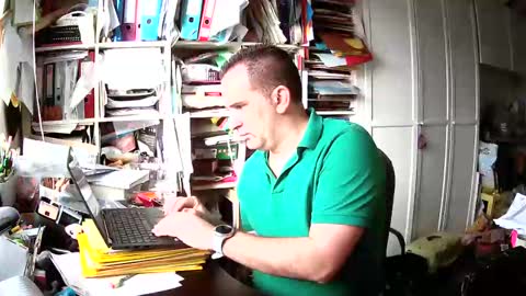 Snapshot of runner1978 chatting on 03-12-25, 07:35 runner1978 online show from 03-12-25, 07:35