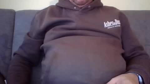 Snapshot of runner_1978 chatting on 01-15-25, 07:26 runner_1978 online show from 01-15-25, 07:26