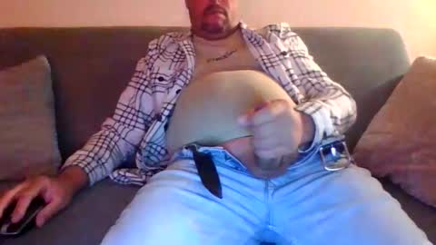 Snapshot of runner_1978 chatting on 05-15-26, 09:11 runner_1978 online show from 05-15-26, 09:11