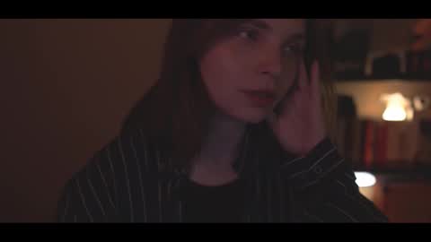 Snapshot of running_with_the_wolves chatting on 09-20-25, 10:00 Elena online show from 09-20-25, 10:00