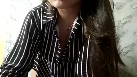 Snapshot of rupali01 chatting on 06-13-26, 06:39 Rupali online show from 06-13-26, 06:39