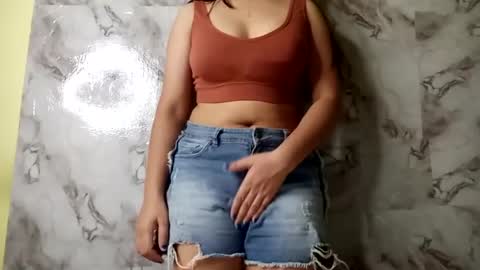 Snapshot of rupali01 chatting on 07-06-26, 05:04 Rupali online show from 07-06-26, 05:04