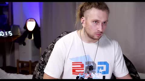 Paul online show from 12-18-25, 06:03