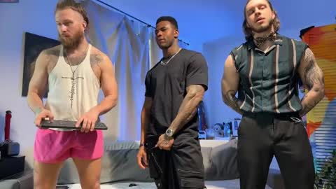 Paul online show from 04-15-26, 06:31