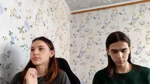 Lisa and Vlad online show from 04-17-26, 07:33