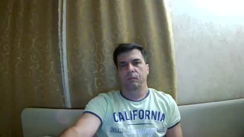 Snapshot of rusqadisx chatting on 06-20-26, 07:38 rusqadisx online show from 06-20-26, 07:38