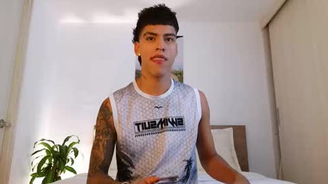  R U S S E L L  online show from 03-28-26, 12:54