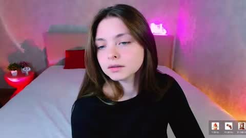 Snapshot of ruta_ chatting on 06-15-26, 03:58 RutaYoung online show from 06-15-26, 03:58