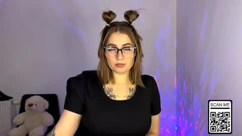 Snapshot of ruthless_111 chatting on 11-05-25, 04:40 Nika online show from 11-05-25, 04:40