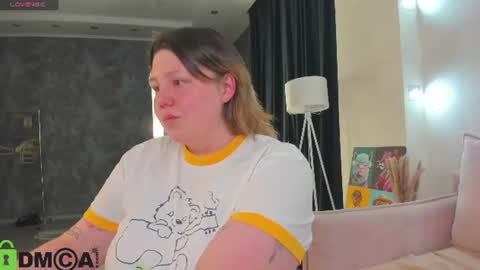 Snapshot of rutholiver chatting on 07-10-26, 09:23 Ruth GMT2 Mon 10 AM - 4 PM Tue 10 AM - 4 PM Thu 3-9 AM Fri 10 AM - 4 PM Sun 10 AM - 4 PM. online show from 07-10-26, 09:23