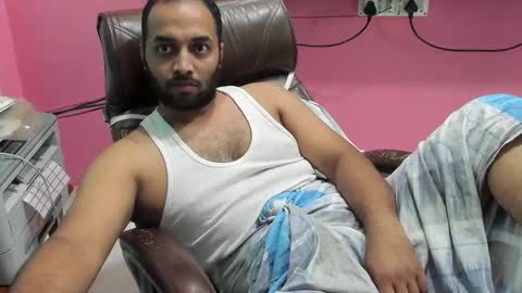 rwb17 online show from 11-06-25, 07:42