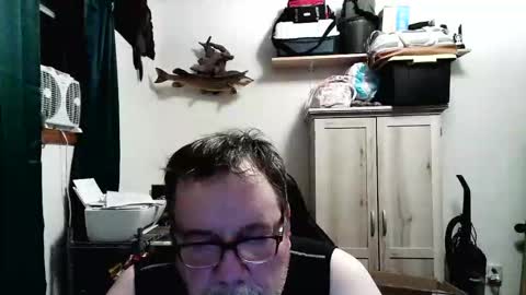 Snapshot of rwzar_1965 chatting on 04-29-26, 03:43 rwzar_1965 online show from 04-29-26, 03:43