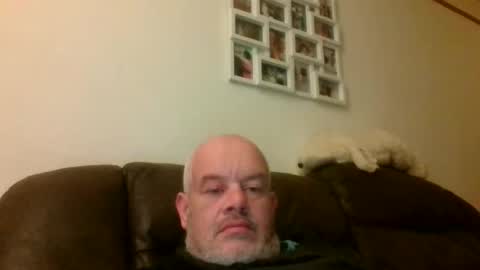 Snapshot of ryan5711 chatting on 04-17-26, 09:18 ryan5711 online show from 04-17-26, 09:18
