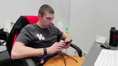 RYAN DOZER online show from 11-22-25, 08:46