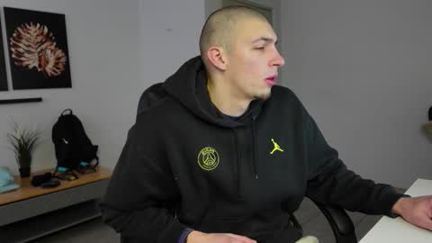 RYAN DOZER online show from 02-08-26, 07:23