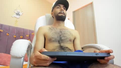 ryan_jackson_ online show from 10-09-25, 01:14