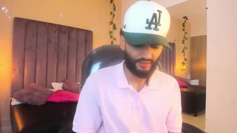 ryan_jackson_ online show from 11-17-25, 04:07