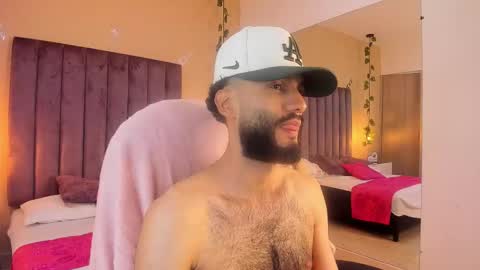 ryan_jackson_ online show from 11-19-25, 08:14