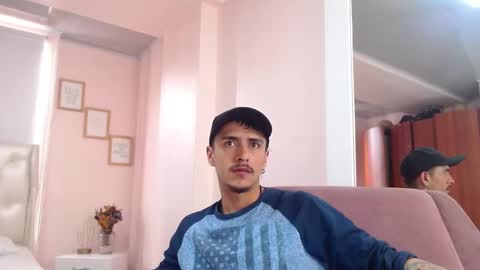 Snapshot of ryan_maxy chatting on 02-07-25, 02:26 ryan online show from 02-07-25, 02:26