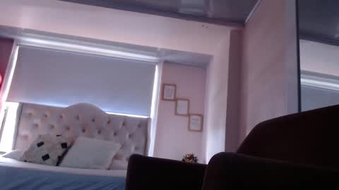 Snapshot of ryan_maxy chatting on 02-19-25, 12:22 ryan online show from 02-19-25, 12:22