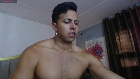 Snapshot of ryan_nesson chatting on 05-14-26, 08:04 Ryan online show from 05-14-26, 08:04