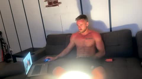 ryan_stockbar online show from 07-21-26, 02:14