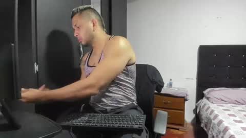 Snapshot of ryan_xc1 chatting on 06-16-26, 02:14 ryan_xc1 online show from 06-16-26, 02:14